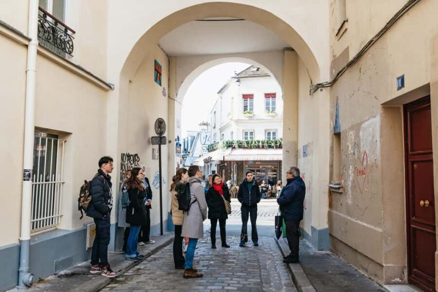 Paris: Street Art Walking Tour with a Street Artist Guide - Who should book this tour