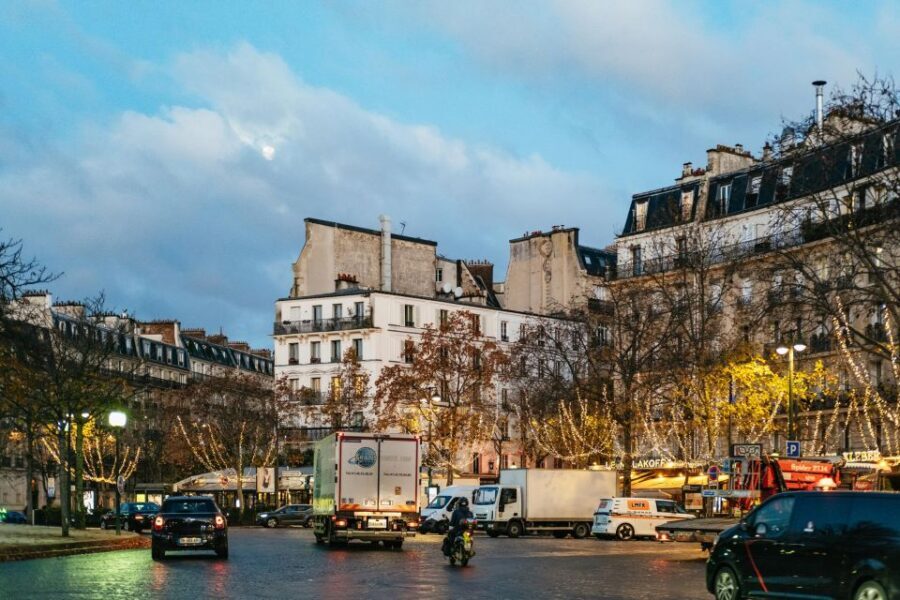 Paris: Sunrise Running and Sightseeing Group Tour - The wrap-up: the walk toward Musée d’Orsay