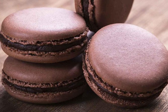 Paris Sweet & Chocolate Family Treasure Hunt - How the tour keeps it family-friendly without feeling childish