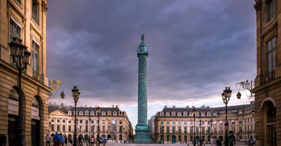 Paris: The Da Vinci Code Walking Tour with a Local Guide - Key highlights