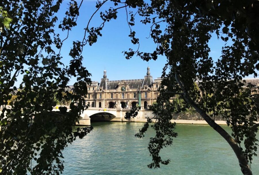 Paris: The Da Vinci Code Walking Tour with a Local Guide - Meet in front of the Ritz Hotel and start with the movie ending