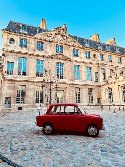 Paris: The vibrant city center and Le Marais - Price and value for a 2-hour small-group walk