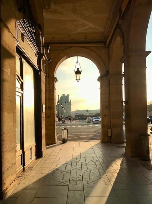 Paris: The vibrant city center and Le Marais - First King’s Square moments and peaceful secret-park breaks