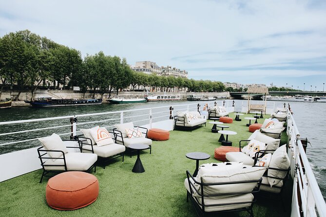 Paris Theo Boat Seine River Italian Trattoria Style Dinner Cruise - Notre-Dame and Alexander III: the views that make the dinner feel worth it