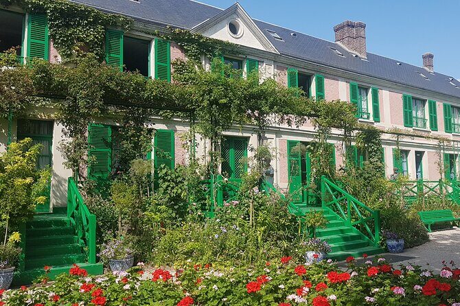 Paris to Giverny private tour Monet gardens house skip-the-line - Fondation Claude Monet in Giverny: house, gardens, and the water-lily pond