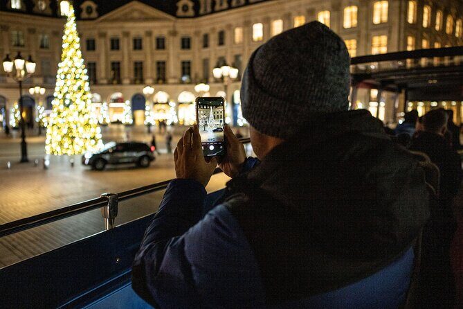 Paris Tootbus Festive Christmas Lights Tour - Champs-Élysées to Arc de Triomphe: Postcard Paris at Street Level
