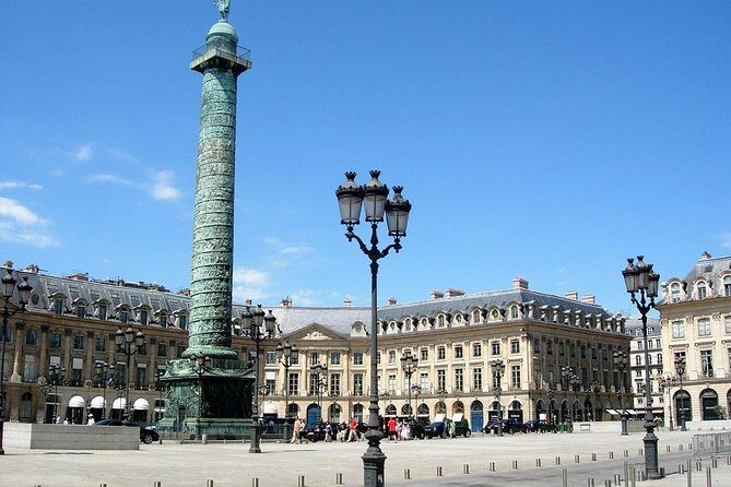 Paris Top Attractions & Hidden Gems around your Hotel Private Orientation Tour - Sorbonne, Panthéon, and the Left Bank brainpower route
