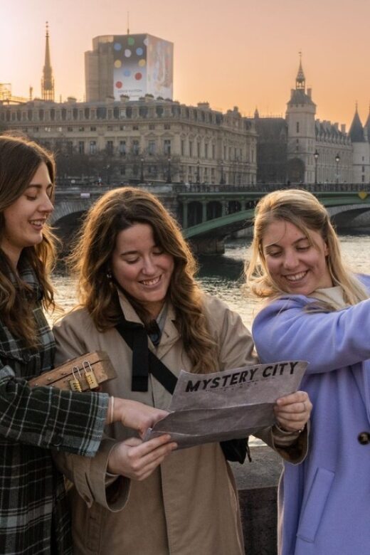 Paris: Treasure Hunt & Walking Tour "Marie Curie's secret" - Solving puzzles at Paris monuments (and why it feels fun)