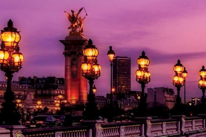 Paris until the heart of the night - Why Paris glows best after dark