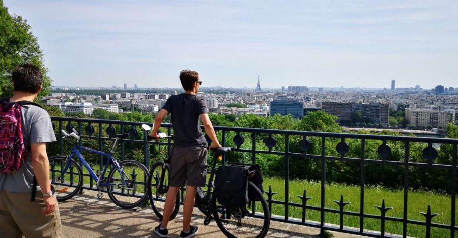 Paris: Versailles Palace and Queen Hamlet E-Bike Tour - Riding out on the Seine and crossing Saint-Germain Park