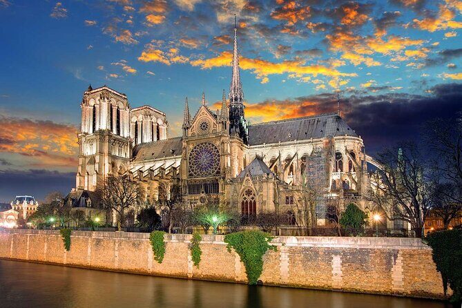 Paris Walking Tour , Historical Sites . - Why This Paris Historical Walking Route Works in Half a Day