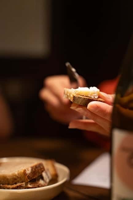 Paris : Wine and Whimsy, The wine tour of Montmartre - How you taste: aromas, perception, and a real tasting form