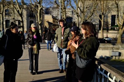 Paris World Fairs Walking Tour Top Sights Along the Seine River - Grand Palais: The 1900 Exposition Made into a Long-Running Stage