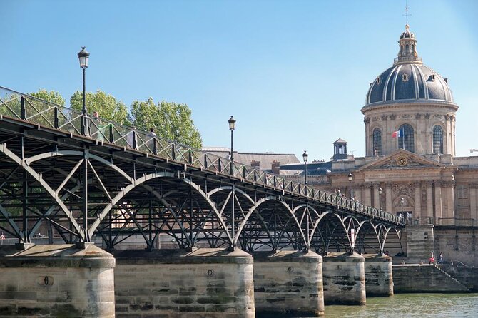 Parisian Love Affair: Elegant Romance Private Tour in Paris - A Paris Romance Tour That Feels Like Following Clues