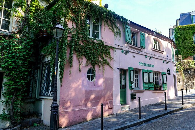Parisian Love Affair: Elegant Romance Private Tour in Paris - Start at Place de l’Estrapade: Emily’s Latin Quarter Doorway
