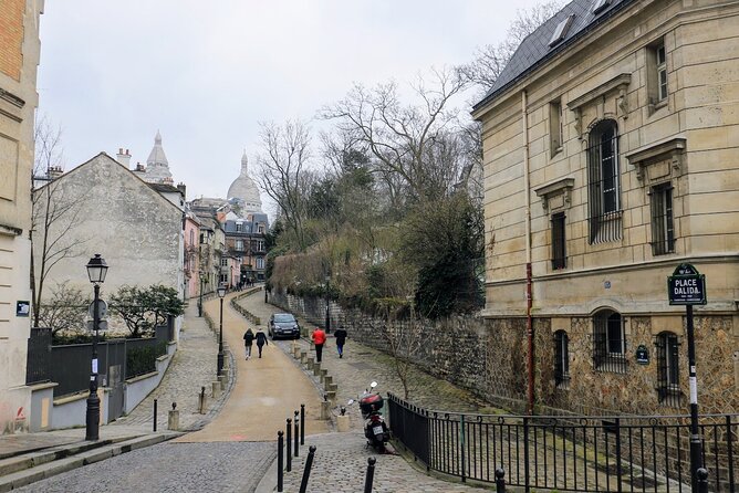 Parisian Love Affair: Elegant Romance Private Tour in Paris - Luxembourg Gardens to Trocadéro: Views With a Side of Local Life
