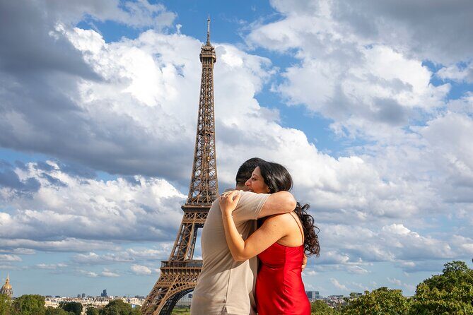Photo Session Around Eiffel Tower - How the 1-hour Eiffel Tower route actually works