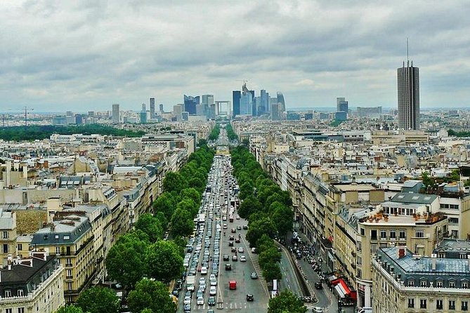 Private 4-hour city tour of Paris with driver and official guide - Price and value: what $600.70 per person buys you