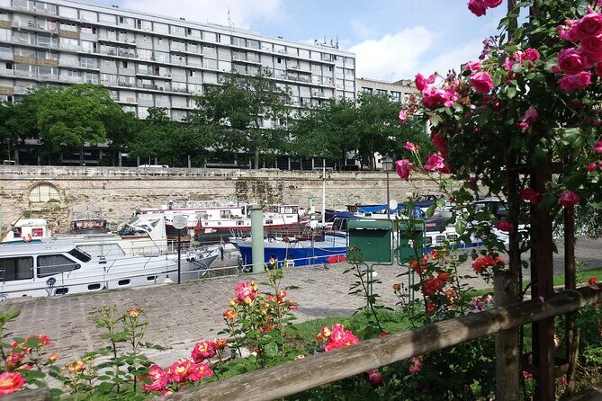 Private Bastille and Aligre market walking tour with the highline - Viaduc des Arts and the Promenade Plantée: the High Line connection in Paris