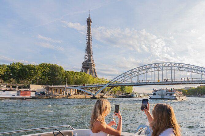 Private Boat Trip in Paris - Key things to know before you book