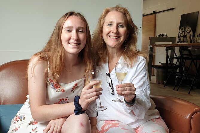 Private Champagne big wineries tour - Your guide matters: Stéphane Demissy, and sometimes Lisa, keep the tone right