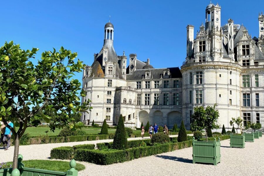Private Chenonceau Chambord Amboise Loire Castles from Paris - Mercedes comfort and the drive time from Paris to the Loire