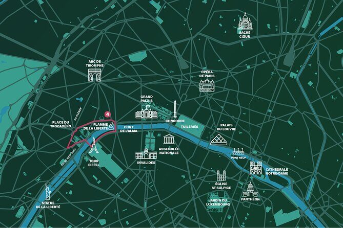 Private City-Tour by pedicab in Paris : The "Gustave Eiffel" - Guide energy vs. audio help: how the experience gets its facts