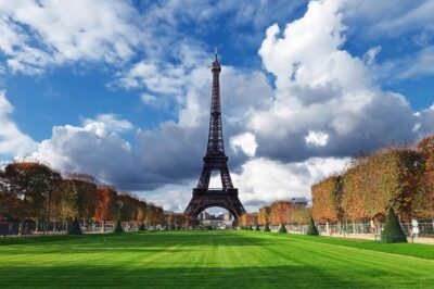 Private City Tour of Paris & River Cruise with Hotel Pick-Up - Price and value: what $464.65 buys you in real life