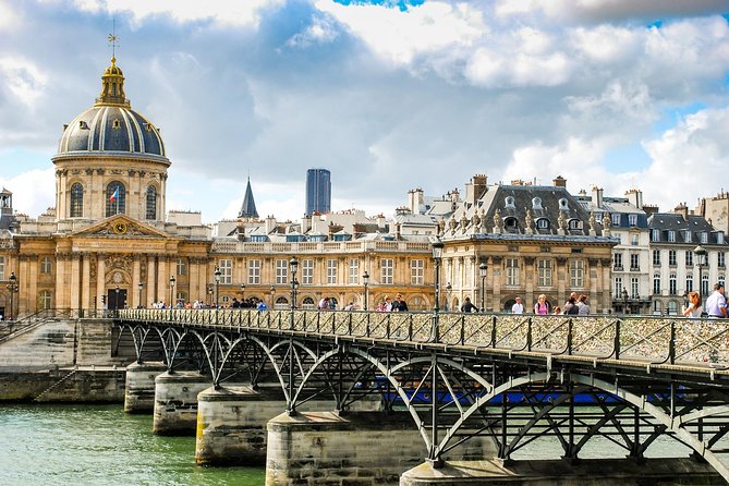Private City Tour of Paris & River Cruise with Hotel Pick-Up - Montmartre stroll: short walk, clear neighborhood feel