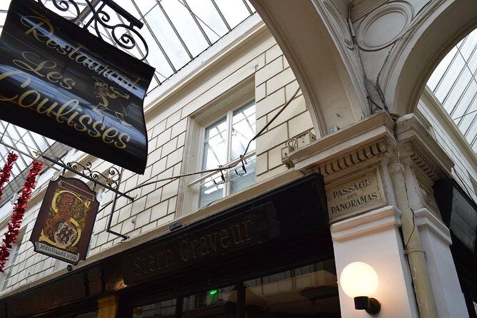 Private Covered Passages & Palais Royal Gardens 2-Hour Tour - Bourse de Paris and Passage Verdeau: Where the Walk Gets Interesting