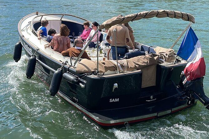 Private cruise in Paris - The value of a private Seine cruise (and when it makes sense)