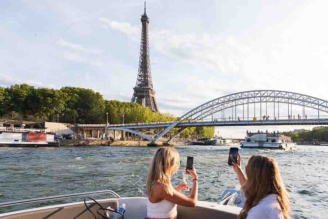 Private Cruise to Discover Paris - Price for up to 5: What you’re really paying for