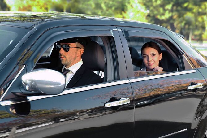 Private Departure Transfer from Paris to CDG or ORLY Airports - Value for $69.50 per person: when private beats the airport scramble