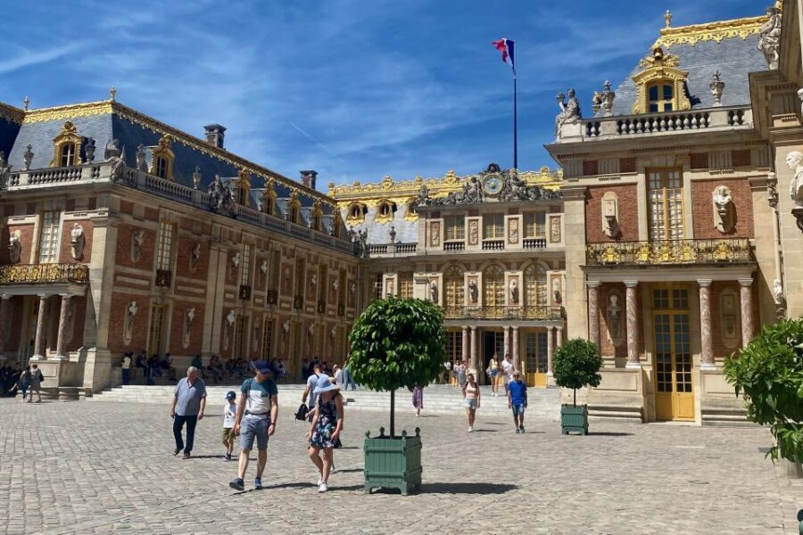 Private Fontainebleau, Versailles, Trianon from Paris - Versailles Palace, Hall of Mirrors, and Royal Apartments
