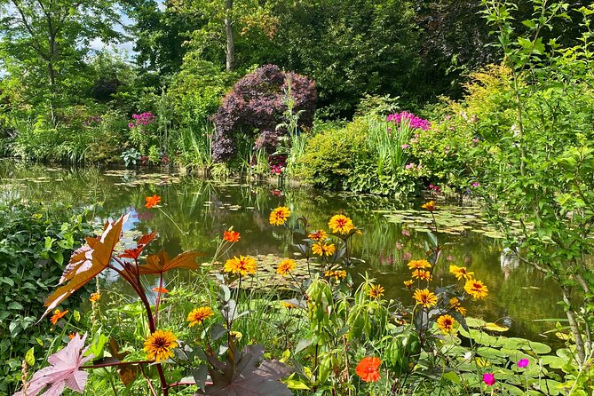 Private Giverny Monet’s House & Gardens Half-Day Tour from Paris - A private half-day to Giverny that doesn’t waste your morning