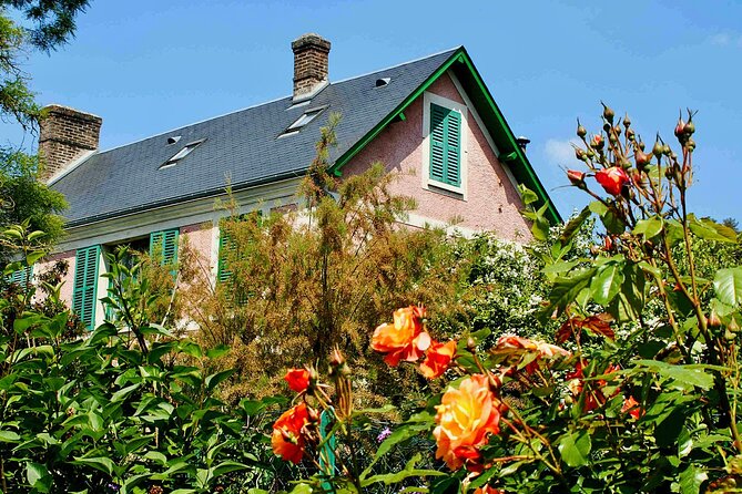 Private Giverny Monet’s House & Gardens Half-Day Tour from Paris - Two hours inside, then a quick reset in Giverny village