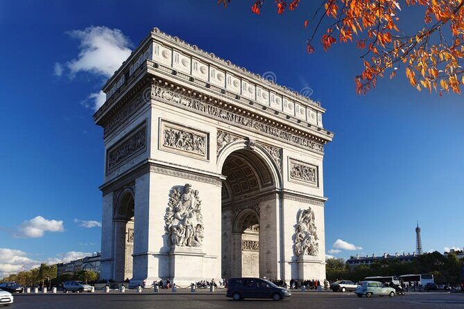 Private Half-Day Guided Tour of Paris - Opéra, Place Vendôme, and the Louvre Pyramid: quick hits with context