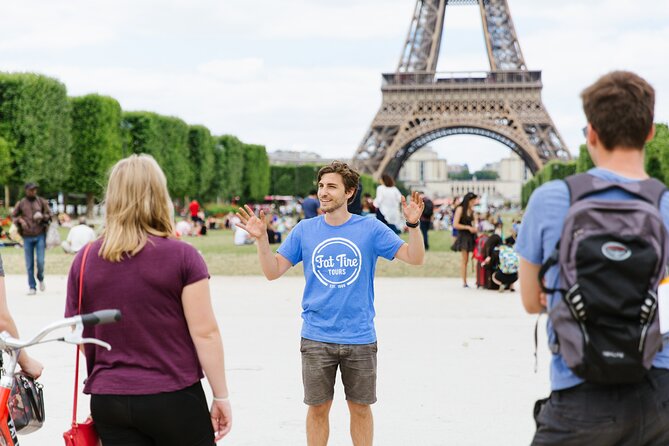 Private Highlights of Paris Bike Tour - Eiffel Tower to Champ de Mars: Fast Photo Stops With Real Context