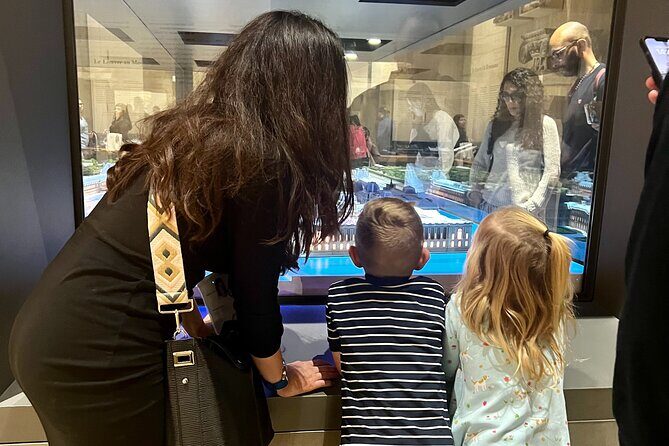 Private Louvre Tour in Paris for Kids and Families - The Art You’ll See: Highlights Built for Family Time