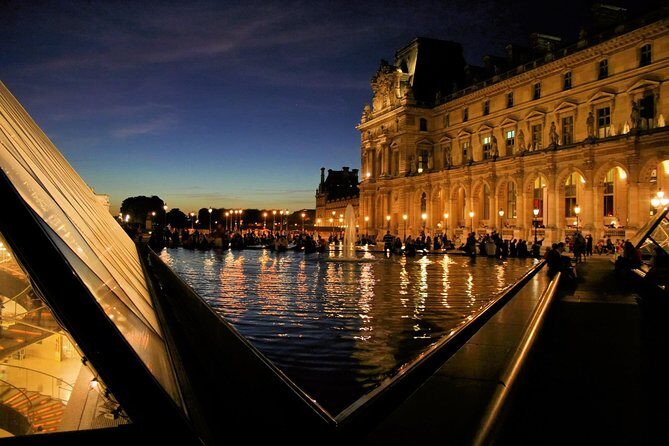 Private night tour at the Louvre - How the Guides Make This Tour Feel Personal
