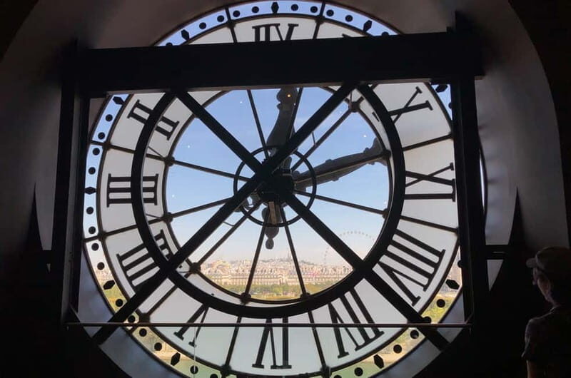 Private Orsay Museum Tour: 2h Highlights w/ Monet & Van Gogh - Languages and group feel: who this tour suits best