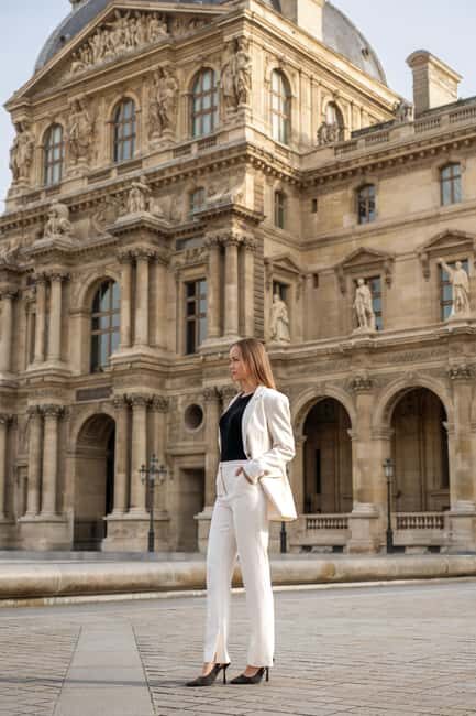 Private Photo Session - Streets of Paris - The 1-hour photo flow: Rue de Rivoli streets plus a quick side-street stop