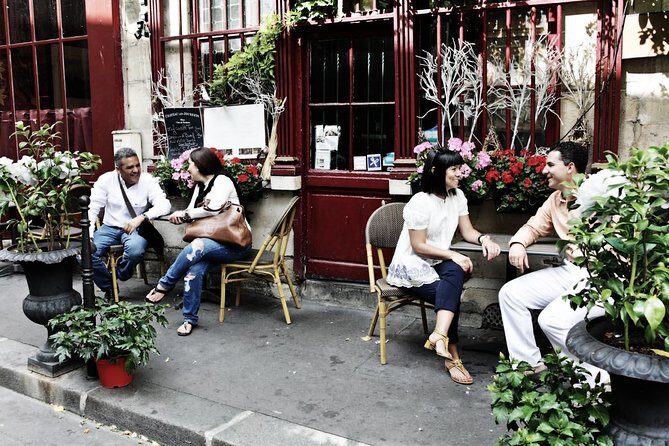Private Photography Walking Tour of Paris: Latin Quarter or Montmartre - Montmartre vs. Latin Quarter: choose the mood you want