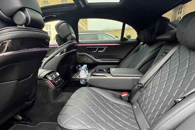 Private round trip transfer from/to PARIS <=> DISNEYLAND - Key highlights at a glance