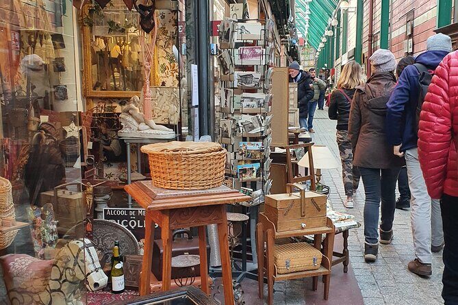 Private shopping tour at the Paris Antique Flea Market - 2) Price and value: why $216.04 can make sense