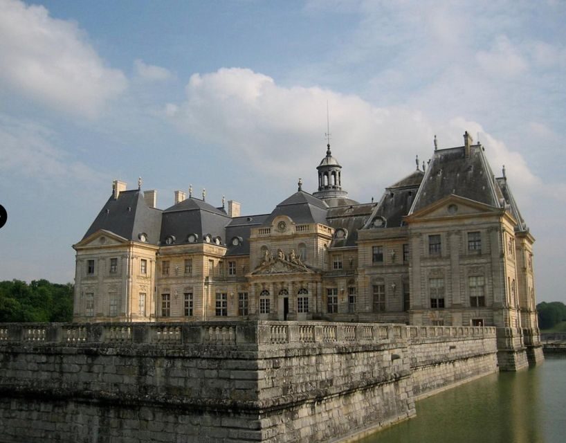 Private tour: Chateaux de Vaux le Vicomte & Fontainebleau - Key Things to Know Before You Go