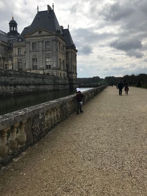 Private tour: Chateaux de Vaux le Vicomte & Fontainebleau - Two royal palaces in one long, well-run day