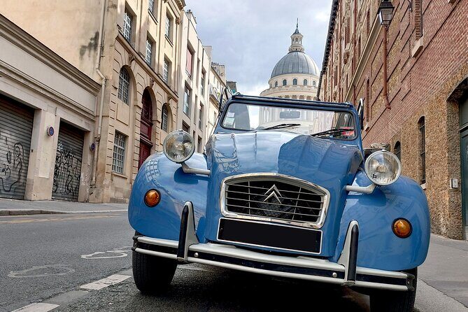 Private Tour of Paris in a convertible citroën 2CV - Place de l’Étoile circuit: Arc energy without the long slog