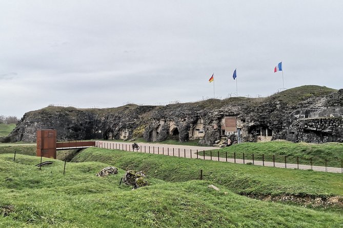 Private tour of the battlefields of Verdun from Paris in Van (2/7 travelers) - Verdun Cathedral, Victory Monument, and Porte Chaussee: history beyond the trenches