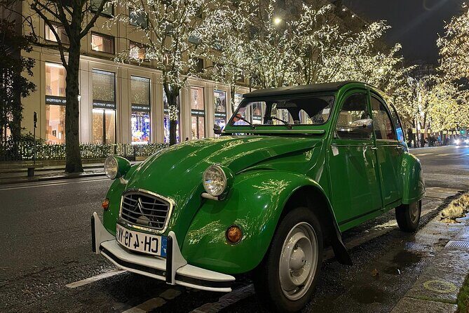 Private tour Paris Christmas lights tour 2 hours in Citroën 2CV - The Holiday Light Route: Petit Palais to the Eiffel Tower